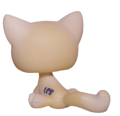 #1005 Sitting Cat