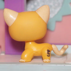 LPS #2194 Shorthair Cat (Damaged)