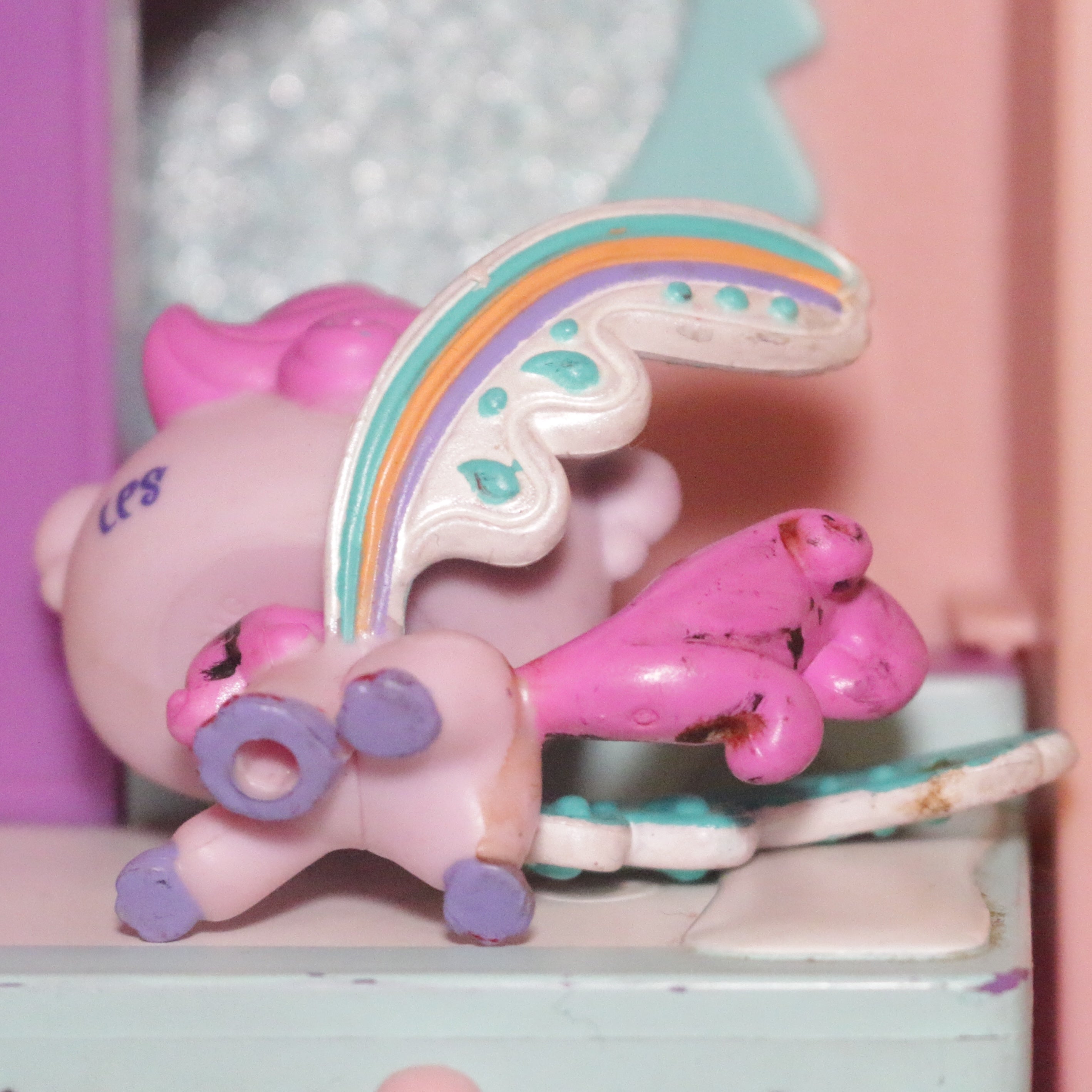 LPS #2725 Fairy (Damaged)