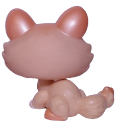 #0870 Crouching Kitten